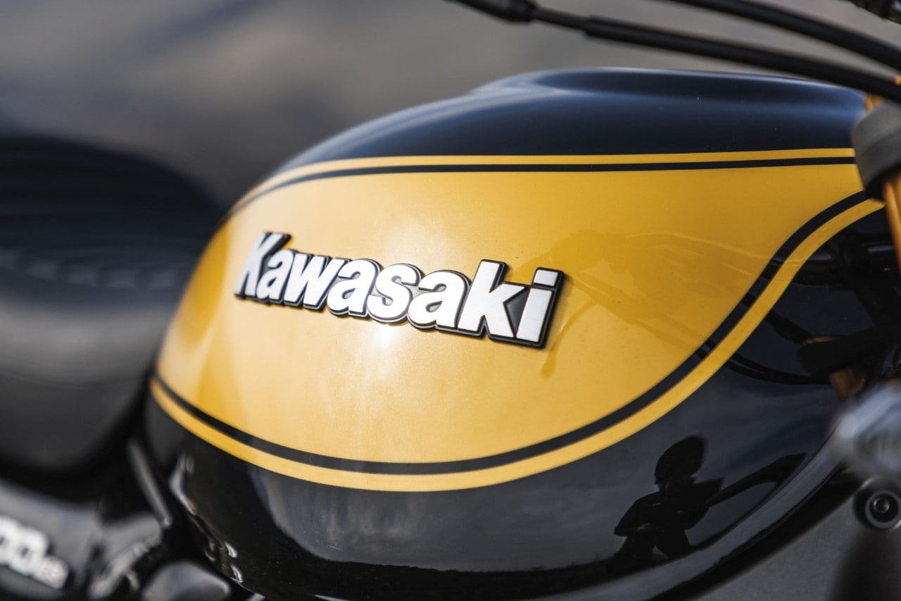 Kawasaki Z900 RS SE e Yamaha XRS900: modern classic... a modo loro